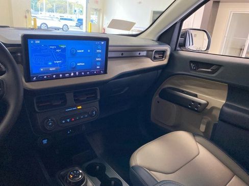 New 2025 Ford Maverick Lariat w/ 4K Tow Package image 12