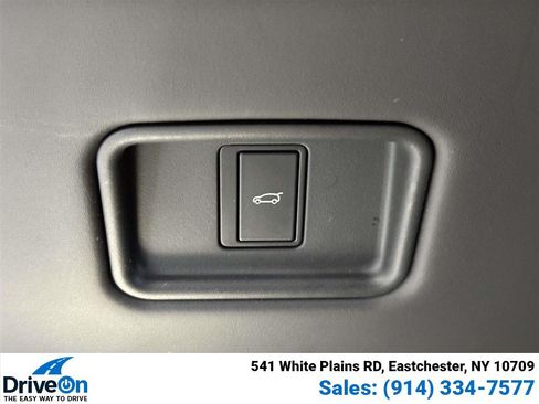 Used 2024 Land Rover Range Rover Sport Dynamic SE AWD/4WD image 16