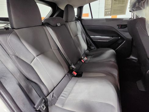 Used 2024 Subaru Crosstrek 2.0i image 18