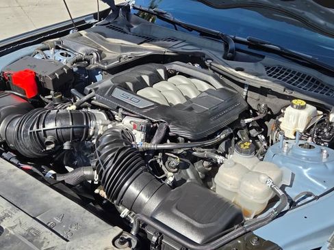 Used 2024 Ford Mustang GT Premium image 17