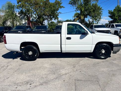 Used 2005 Chevrolet Silverado 1500 W/T image 9