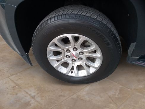 Used 2019 GMC Yukon XL SLT w/ Open Road Package image 24