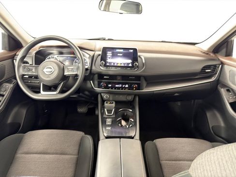 Used 2023 Nissan Rogue SV FWD image 26