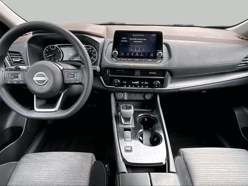 Certified 2023 Nissan Rogue SV FWD image 16