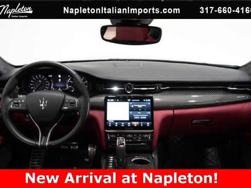 Used 2023 Maserati Quattroporte Trofeo image 14