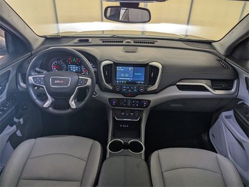 Used 2018 GMC Terrain SLT w/ Preferred Package image 9