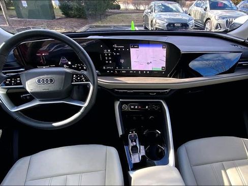 Certified 2025 Audi Q5 Premium Plus w/ Premium Plus image 15