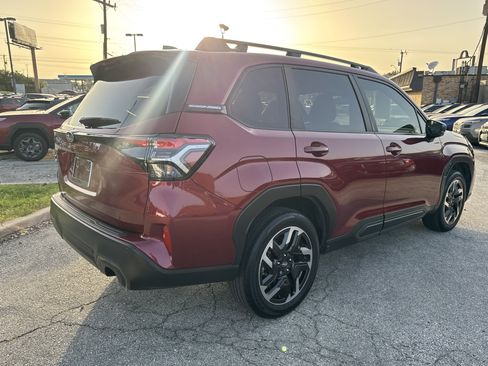 Certified 2025 Subaru Forester Limited w/ Popular Package #2 AWD/4WD image 3
