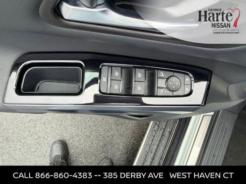 Certified 2023 Nissan Pathfinder SL w/ Lighting Package (N92) AWD/4WD image 17