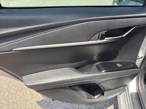 Used 2025 Toyota Camry LE w/ Convenience Package FWD image 22