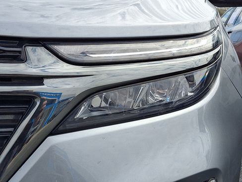 Used 2023 Chevrolet Equinox RS image 7