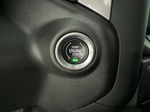 Used 2022 Chevrolet Silverado 1500 Custom RWD image 16