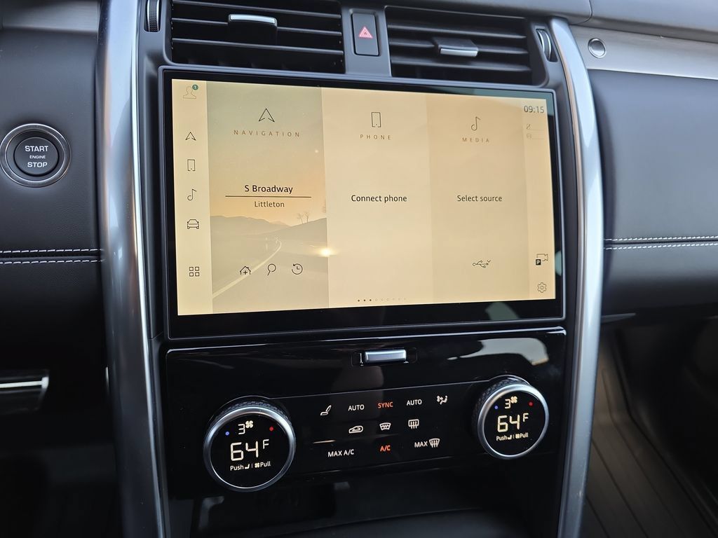 New 2026 Land Rover Discovery Limited Edition AWD/4WD image 15