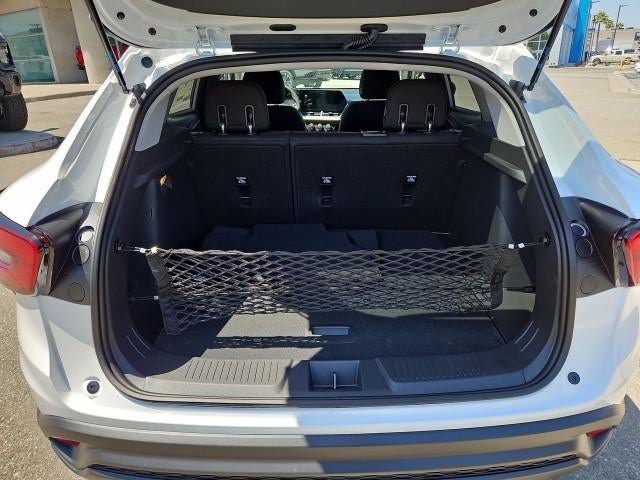 New 2026 Chevrolet Trax LS w/ LS Convenience Package FWD image 24