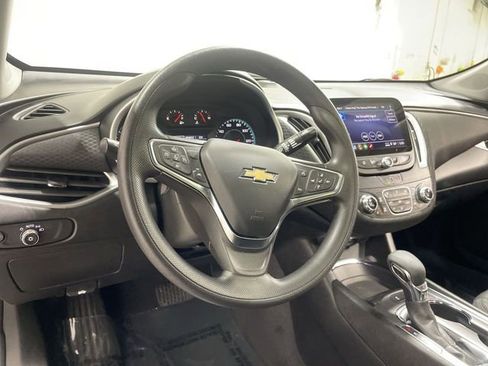 Certified 2024 Chevrolet Malibu LT image 14