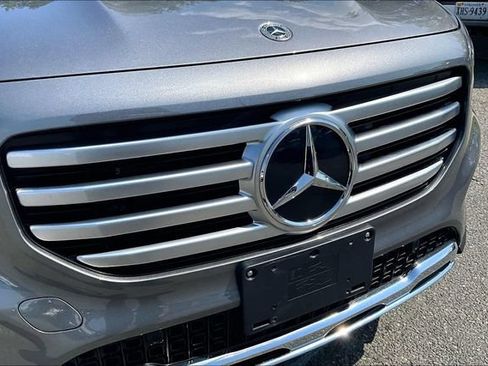 Used 2026 Mercedes-Benz GLB 250 4MATIC image 27