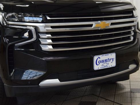 Used 2024 Chevrolet Tahoe High Country image 13