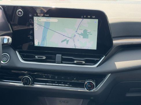 New 2026 Chevrolet Equinox LT w/ Safety and Technology Package image 8