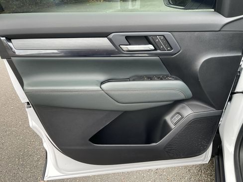 New 2026 GMC Terrain AT4 w/ Convenience Package III image 55