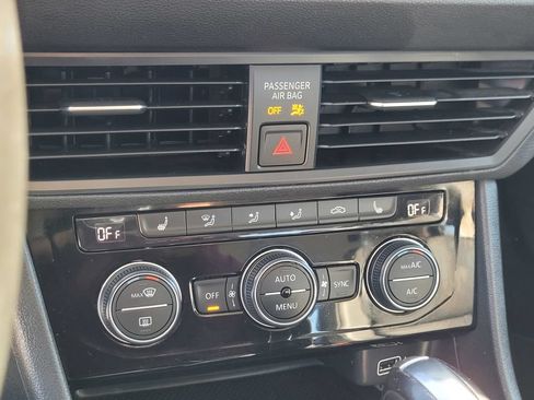 Used 2019 Volkswagen Jetta S FWD image 19