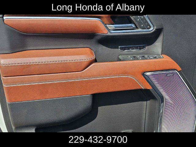 Used 2024 GMC Sierra 1500 Denali Ultimate AWD/4WD image 13