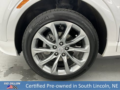 Used 2025 Buick Encore GX Avenir image 18