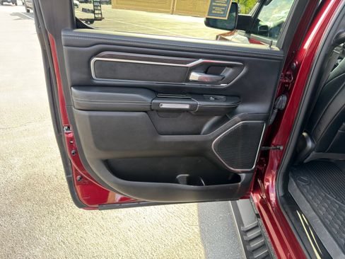 Used 2025 RAM 1500 Laramie w/ Sport Appearance Package AWD/4WD image 29