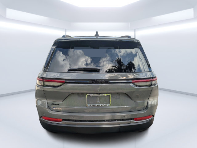 New 2027 Jeep Grand Cherokee Altitude AWD/4WD image 4