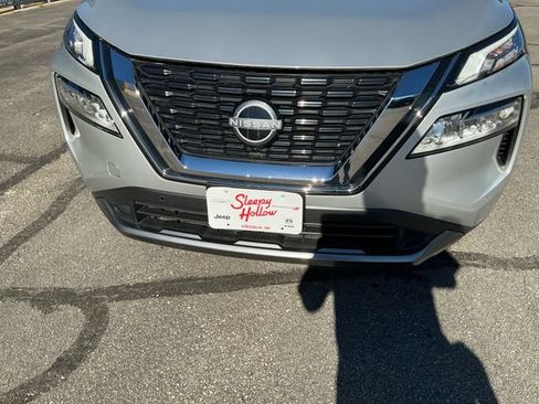Used 2023 Nissan Rogue SL w/ SL Premium Package AWD/4WD image 15