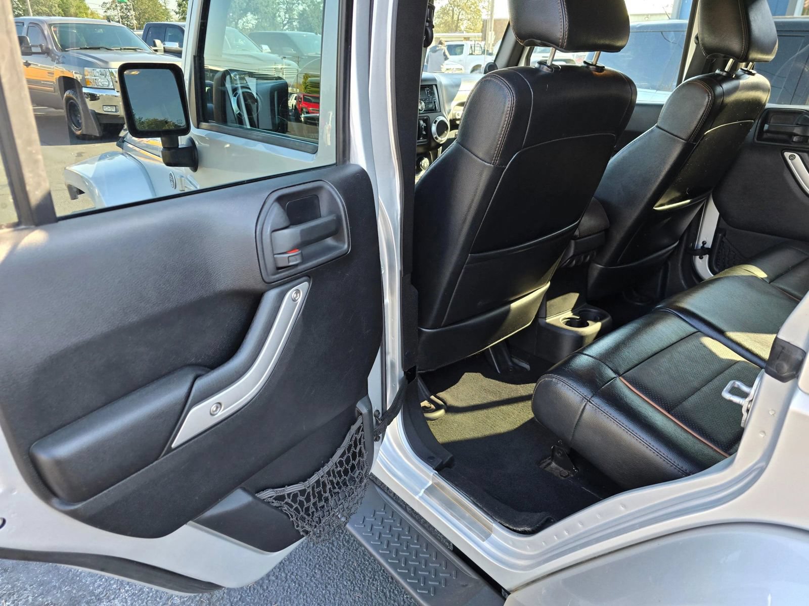 Used 2011 Jeep Wrangler Unlimited 70th Anniversary w/ Dual Top Group AWD/4WD image 15