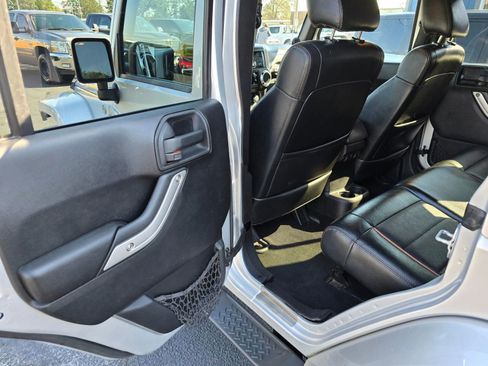 Used 2011 Jeep Wrangler Unlimited 70th Anniversary w/ Dual Top Group image 15