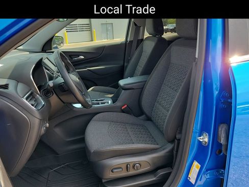 Used 2024 Chevrolet Equinox LT w/ LPO, Floor Liner Package FWD image 9