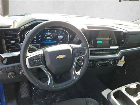 New 2026 Chevrolet Silverado 1500 LT image 12