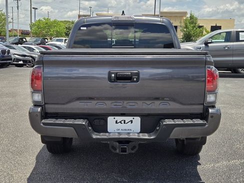 Used 2023 Toyota Tacoma Limited w/ Nightshade Package AWD/4WD image 9
