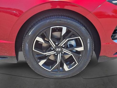Used 2025 Hyundai Sonata SEL FWD image 10