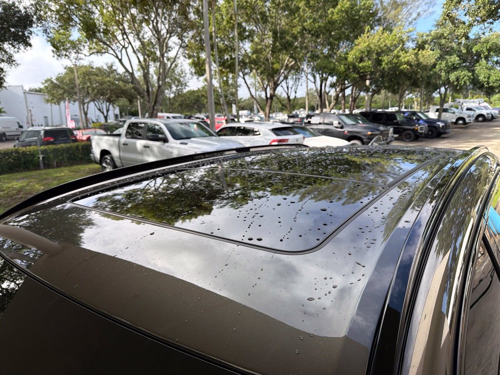 Used 2023 BMW X5 sDrive40i w/ M Sport Package RWD image 19