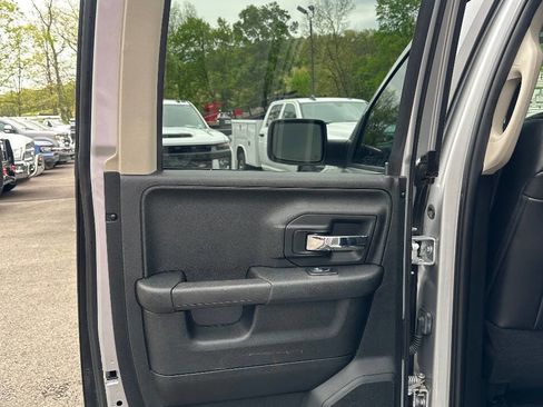 Used 2018 RAM 1500 Sport w/ Quick Order Package 27Q Night AWD/4WD image 48