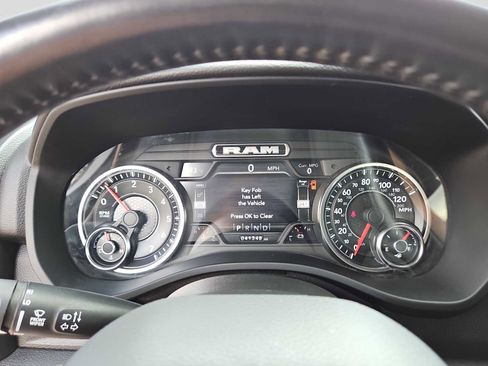 Used 2022 RAM 1500 Big Horn image 25