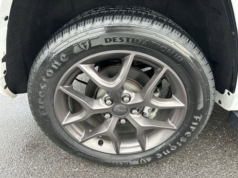 Used 2021 Jeep Grand Cherokee Limited w/ Quick Order Package 28K 80th image 9