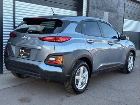 Used 2019 Hyundai Kona SE AWD/4WD image 3