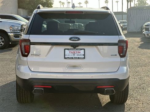Used 2017 Ford Explorer Sport image 5