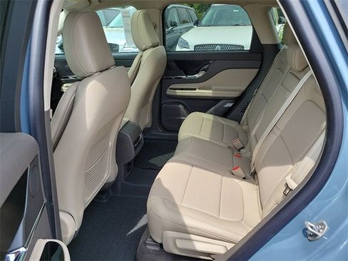 New 2024 Lincoln Corsair Grand Touring image 5