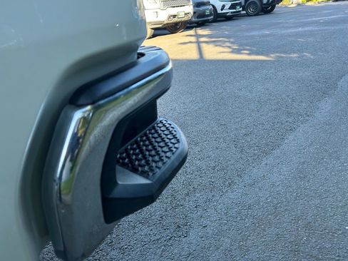 Used 2025 Chevrolet Silverado 1500 W/T image 35