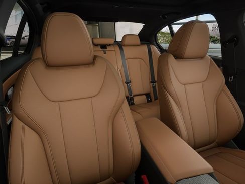 New 2026 BMW 330i Sedan w/ M Sport Package image 37