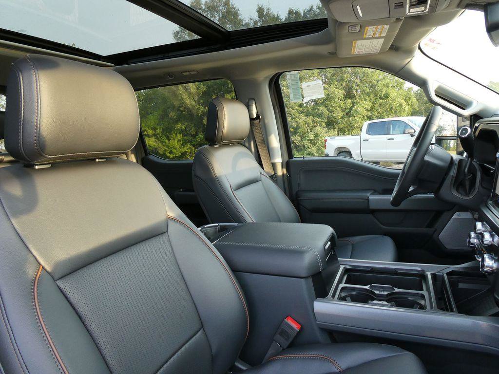 New 2027 Ford F250 Lariat AWD/4WD image 12