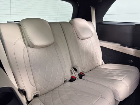 Used 2021 Mercedes-Benz GLS 63 AMG 4MATIC image 49