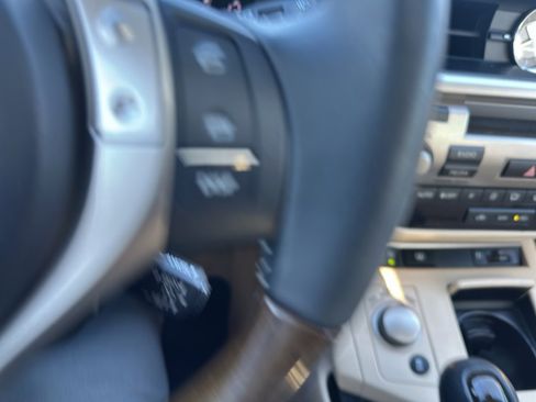 Used 2013 Lexus ES 350 4dr Sdn image 10