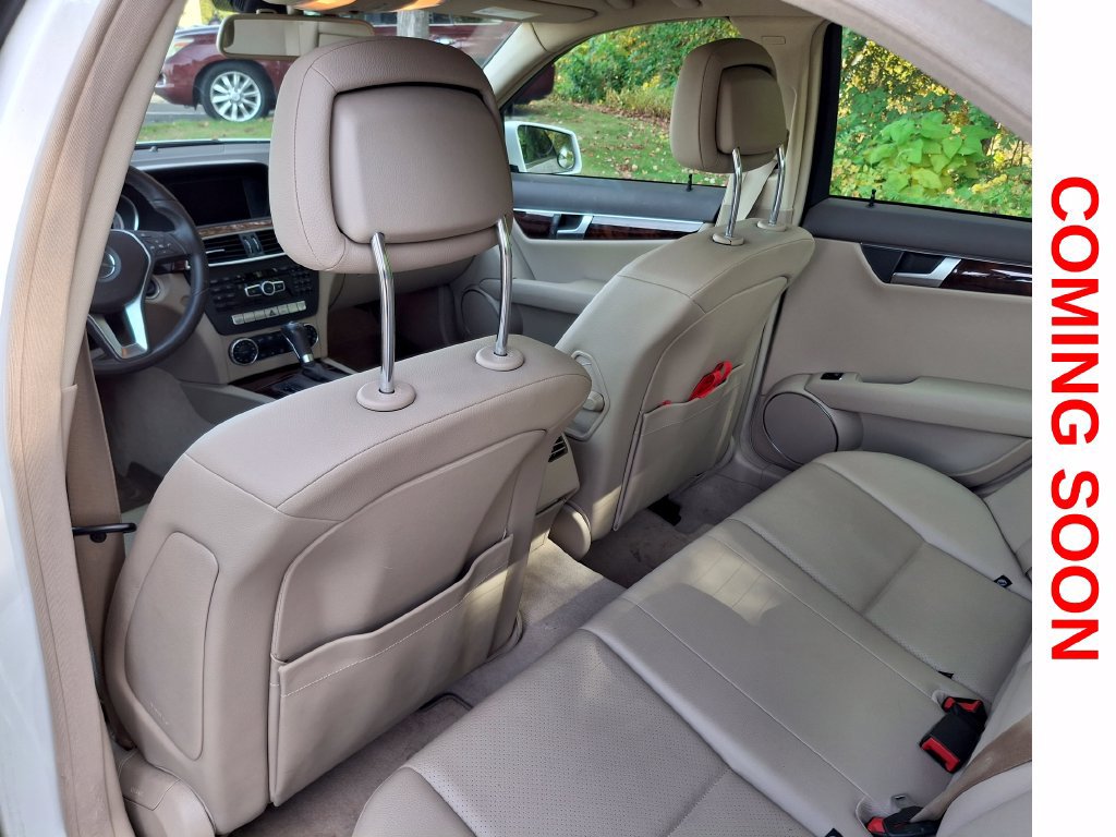 Used 2014 Mercedes-Benz C 300 4MATIC Sedan image 12
