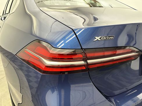 New 2026 BMW 530i xDrive w/ Premium Package image 19