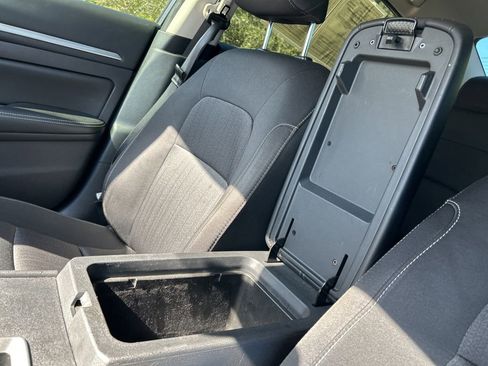 Used 2022 Nissan Altima 2.5 SV image 32